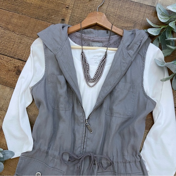 Linen Vest, Zip Up, Gathered Waist, Hooded in Gray Eyelet - Picture 3 of 10